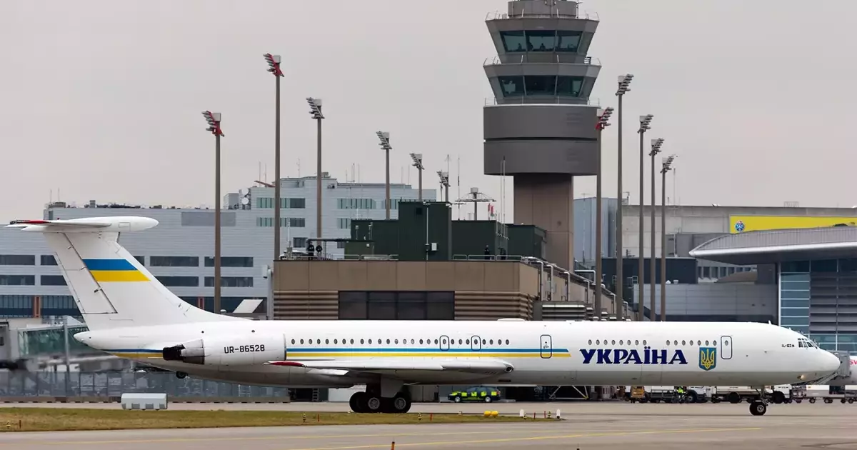 Цієї ночі Києвом "проїхав" літак-президент — і це не жарт!