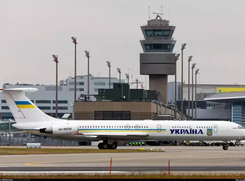 Цієї ночі Києвом "проїхав" літак-президент — і це не жарт!